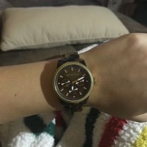 Michael kors tortoise watch
